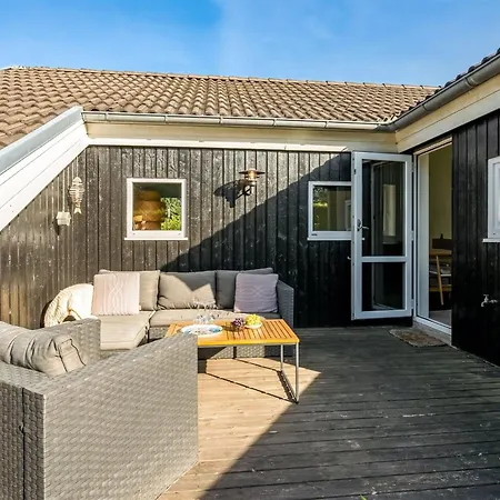 Kukka - 600m From The Sea By Interhome Ebeltoft