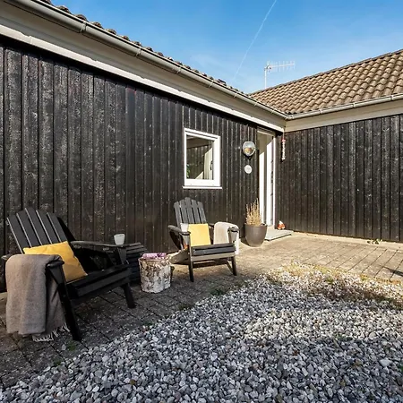 Kukka - 600m From The Sea By Interhome Feriehus *